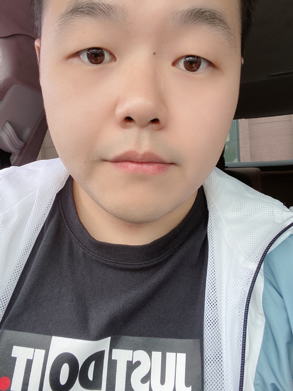 旧故事的第一张照片--大庆闪婚服务中心
