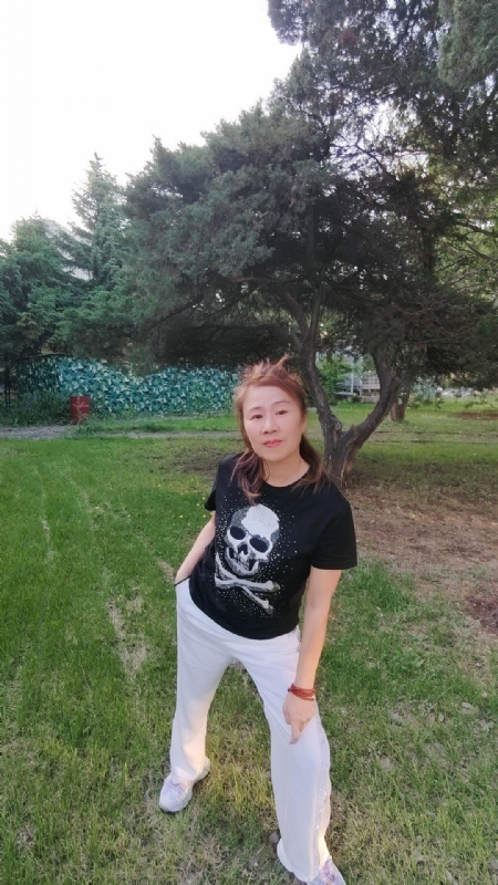 晚霞的第二张照片--大庆闪婚服务中心